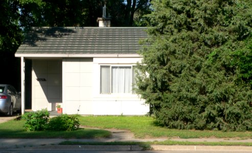 Bowden-Saunders house from E 1