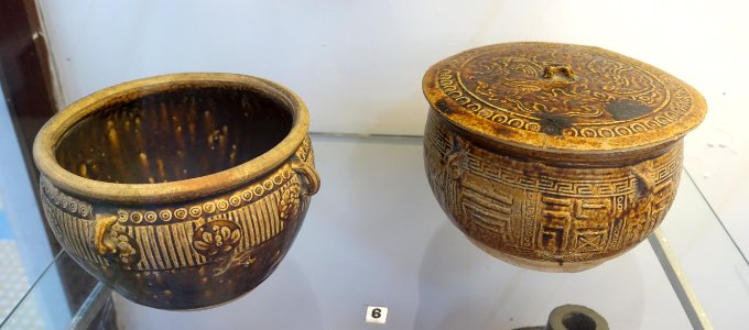 Bowls, Cambodian, 11th-13th century AD, stoneware - Museum of Vietnamese History - Ho Chi Minh City - DSC05858