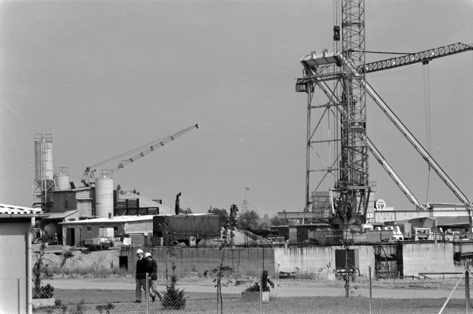 Bouw kernreactor Kalker (bij Kleef) de bouw van de kernreactor, Bestanddeelnr 927-3313