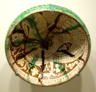Bowl with fantastic bird, Garrus ware, Iran, Garrus district, Seljuk period, 12th or 13th century AD, earthenware with carved and painted slip design under glaze - Cincinnati Art Museum - DSC03987