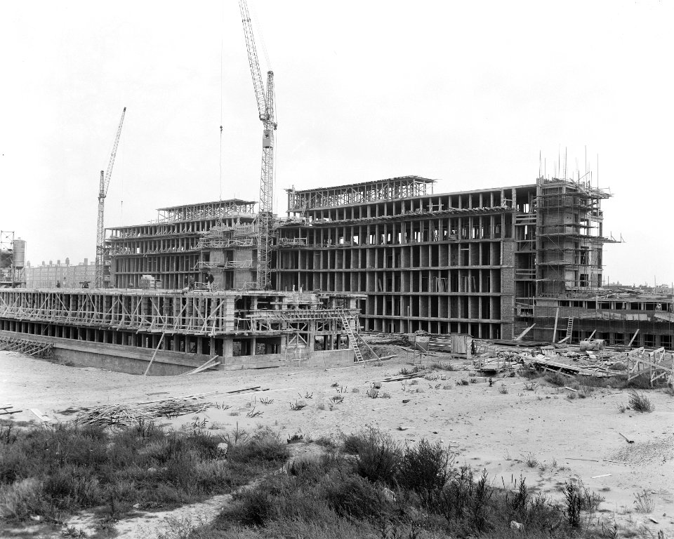 Bouw Rode Kruis Ziekenhuis in Den Haag, Bestanddeelnr 908-9760