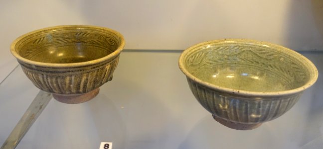 Bowls from Thailand, 15th-16th century AD, stoneware - found in Hon Dam, Kien Giang province in 1991 - Museum of Vietnamese History - Ho Chi Minh City - DSC05880