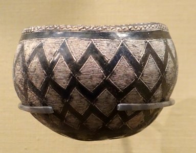 Bowl with incised decoration, Adindan, Nubia, Cemetery T, tomb 212, C-group IIa, 2000-1750 BC, ceramic - Oriental Institute Museum, University of Chicago - DSC08026