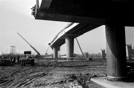 Bouw metro te Rotterdam (waar de trein bovengronds gaat rijden), Bestanddeelnr 917-5932