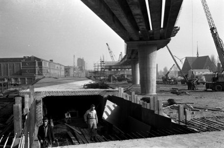 Bouw metro te Rotterdam (waar de trein bovengronds gaat rijden), Bestanddeelnr 917-5929