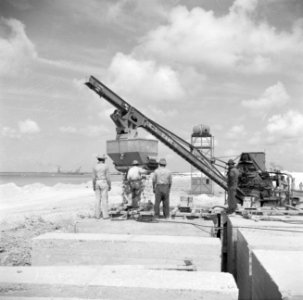 Bouwwerkzaamheden in de haven van Oranjestad op Aruba, Bestanddeelnr 252-7908