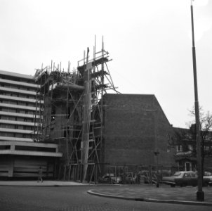 Bouw statenflat op hoek Schepenstraat en de Lumeijstraat Rotterdam, Bestanddeelnr 918-9556