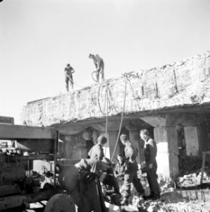 Bouwwerkzaamheden Schiphol Bunker wordt gesloopt, Bestanddeelnr 255-9569