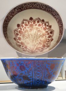 Bowl from Iran, Safavid period, late 17th century photo