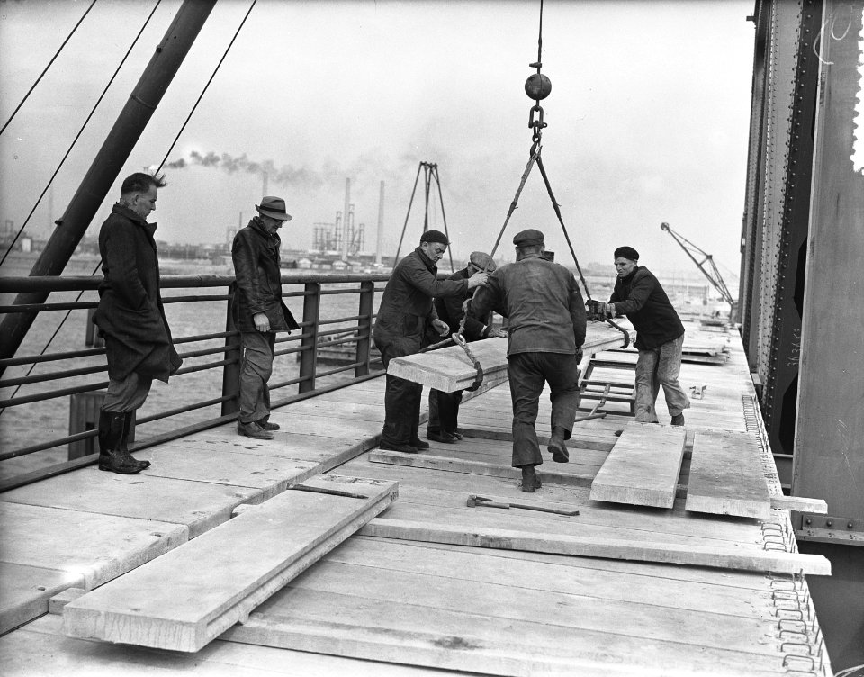 Bouw nieuwe brug over Oude Maas, Bestanddeelnr 906-4009