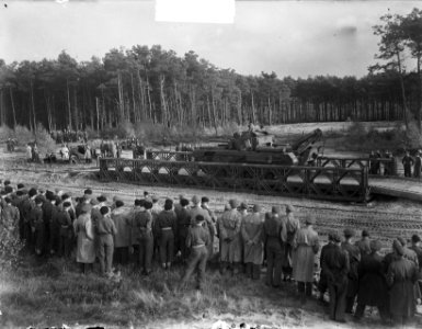 Brits tank regiment bij Amersfoort oefent, Bestanddeelnr 904-2499