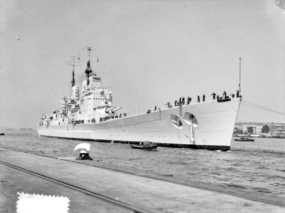 Brits slagschip Vanguard bezoekt Rotterdam, Bestanddeelnr 905-1895