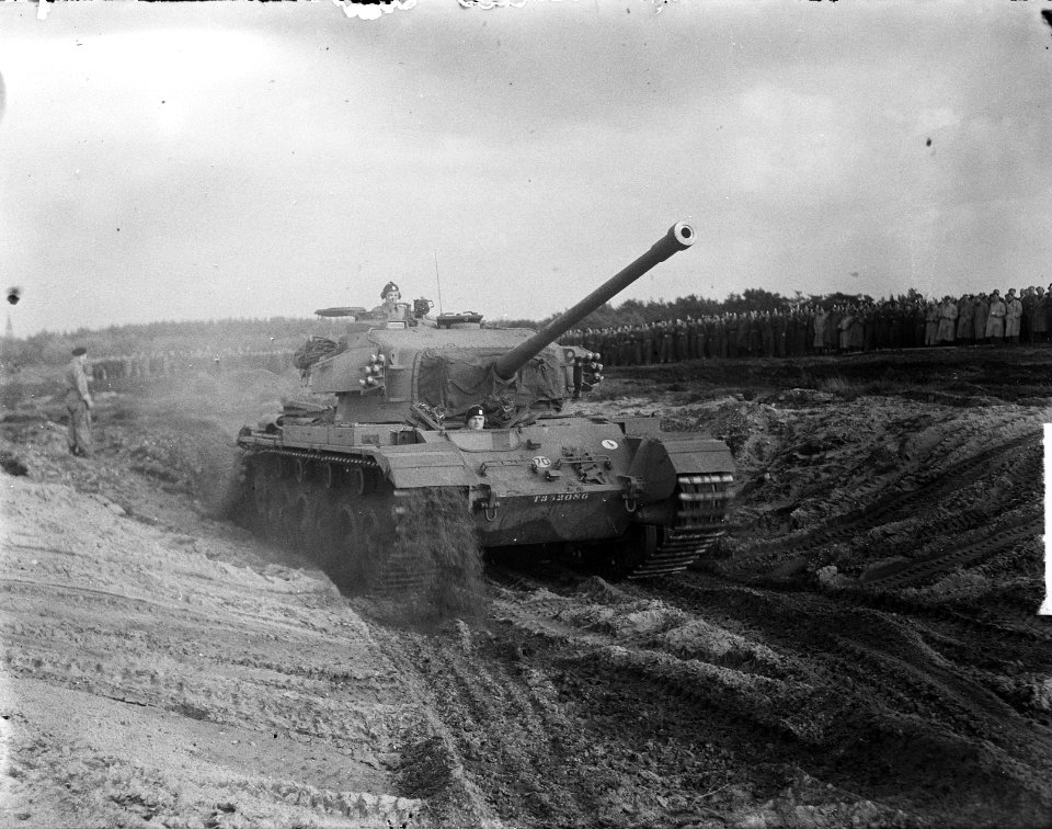 Brits tank regiment bij Amersfoort oefent, Bestanddeelnr 904-2502
