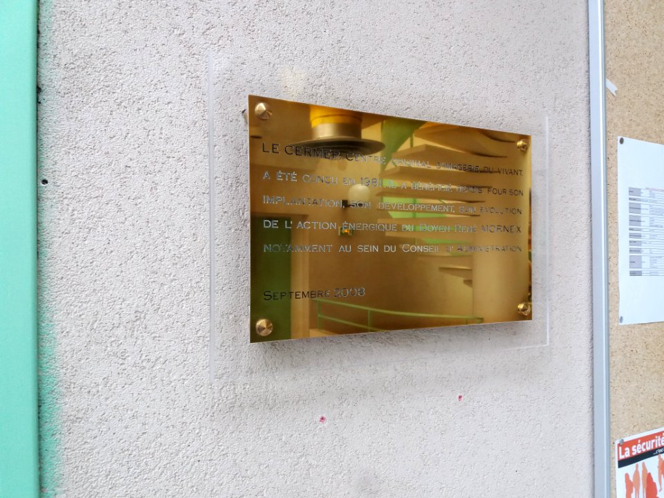 Bron - CERMEP, plaque