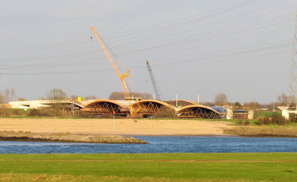 Bouw noordelijke aanbrug De Oversteek (5)