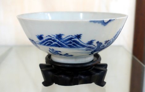 Bowl from China, 1804 AD, ceramics - Museum of Vietnamese History - Ho Chi Minh City - DSC05840