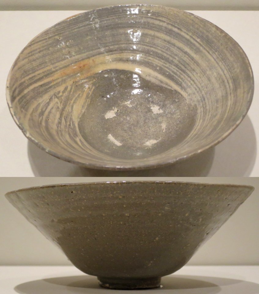 Bowl from Korea, 15th-16th century, stoneware, Honolulu Museum of Art, 5433.1