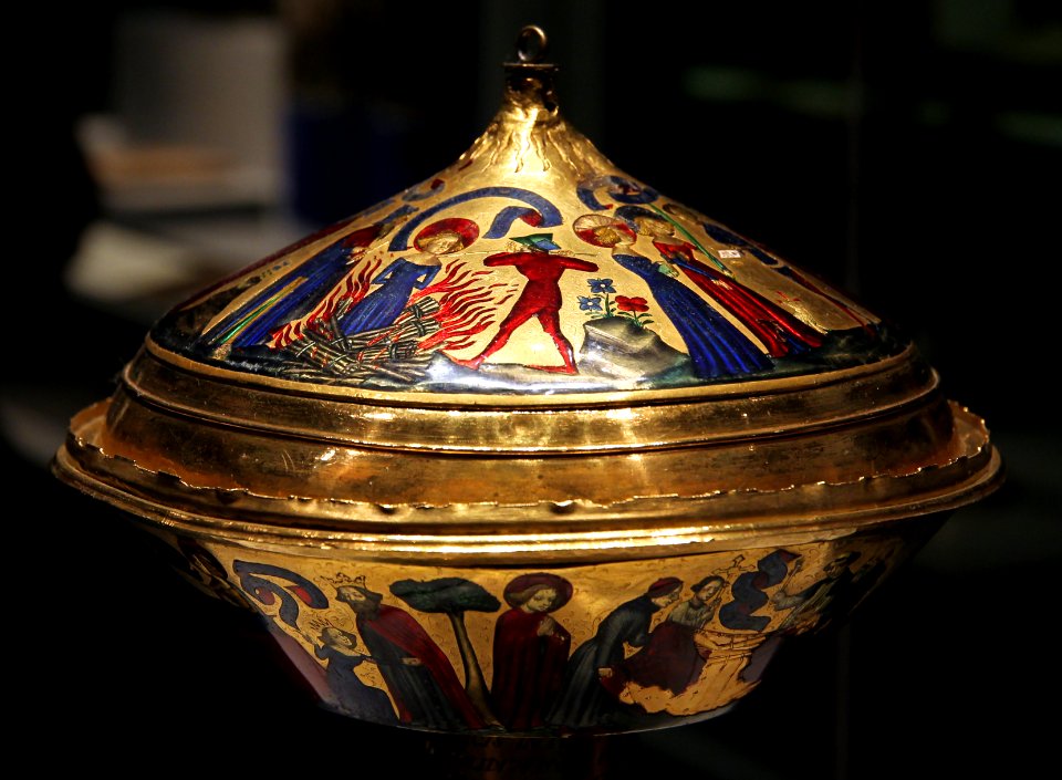 British Museum Royal Gold Cup Detail 18022019 02 5371