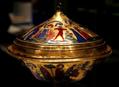 British Museum Royal Gold Cup Detail 18022019 02 5371