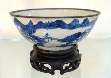 Bowl from China, 19th century AD, ceramics - Museum of Vietnamese History - Ho Chi Minh City - DSC05839