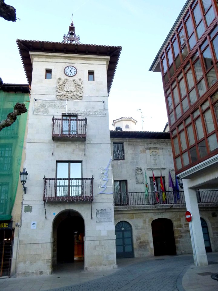 Briviesca - Ayuntamiento 01