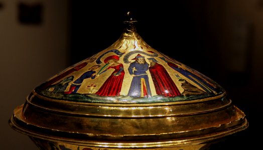 British Museum Royal Gold Cup Detail 18022019 05 5401