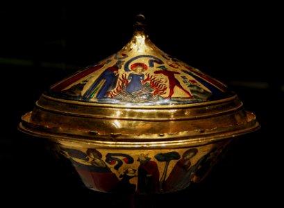 British Museum Royal Gold Cup Detail 18022019 04 5365