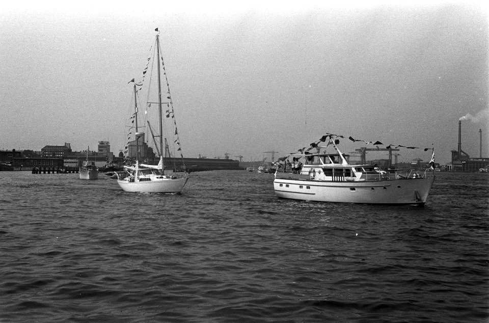Britse jachten bezoeken Amsterdam, Bestanddeelnr 926-5134