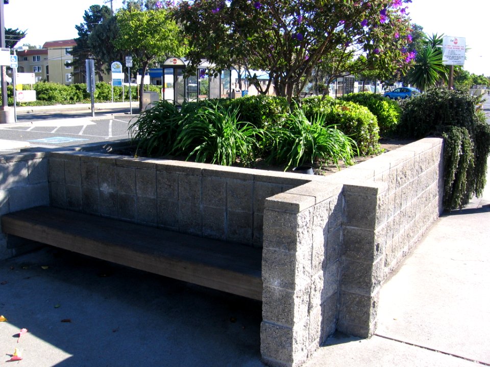 Broadway Station Burlingame 3153 12