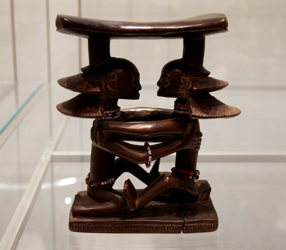 British Museum Room 25 Wooden headrest Luba people 17022019 4940