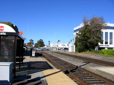 Broadway Station Burlingame 3165 24