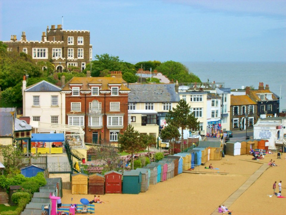 Broadstairs beach from promenade