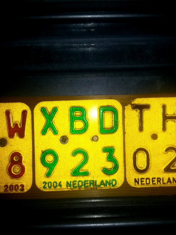 Bromfietsplaatje 2004