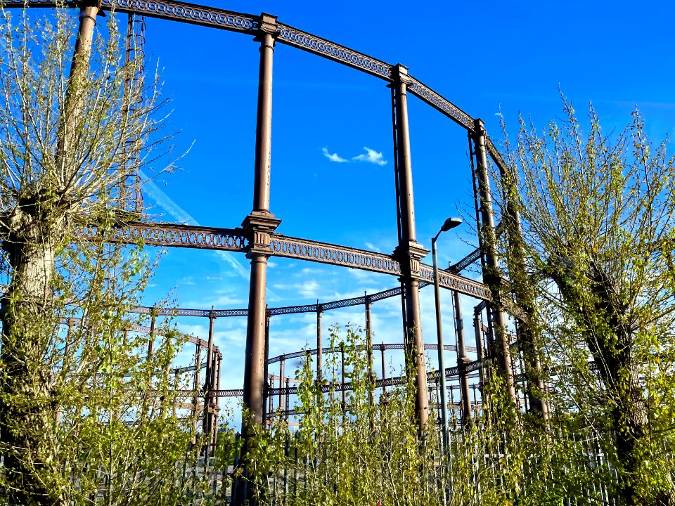 Bromley-by-Bow gas holders right, 2021