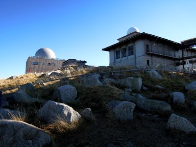 Brockenhaus und Brockenherberge von Nordwesten betrachtet Mitte Oktober 2018