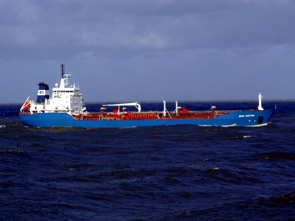 Bro Anton p2 approaching Port of Rotterdam, Holland 21-Jan-2007