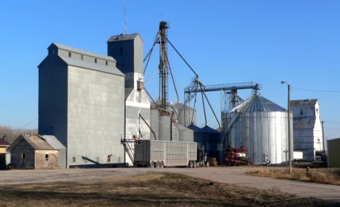 Brock, Nebraska grain elevators photo