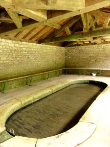 Brocourt-en-Argonne (Meuse) lavoir intérieur