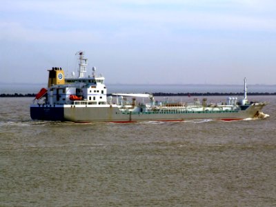 Bro Sincero p6 approaching Port of Rotterdam, Holland 08-Mar-2007