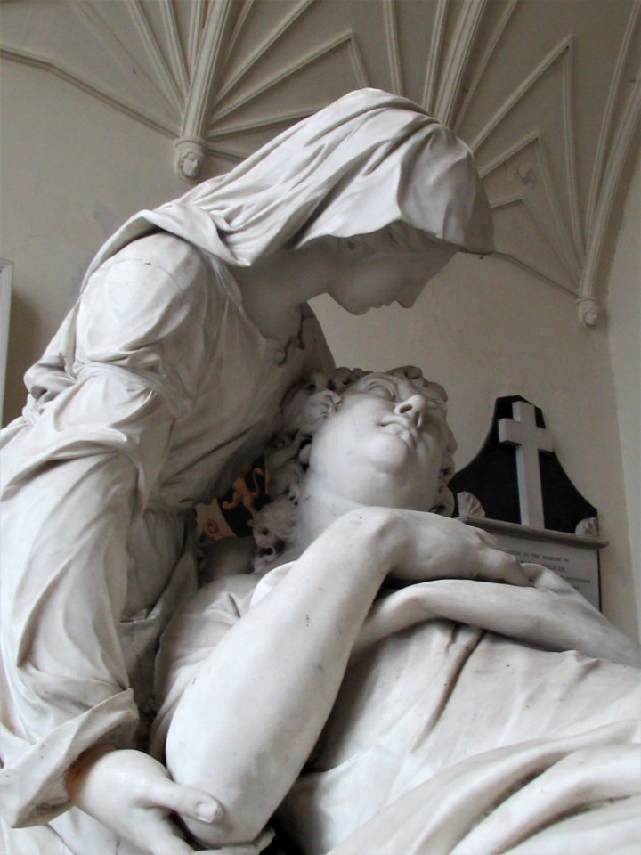 Brocas memorial, St James, Bramley