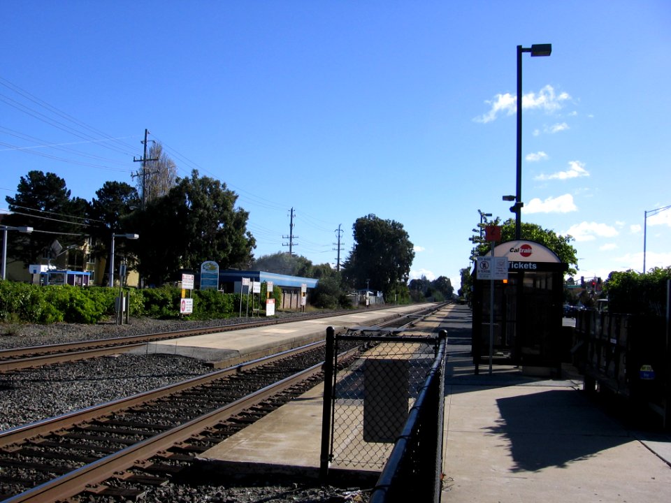 Broadway Station Burlingame 3162 21