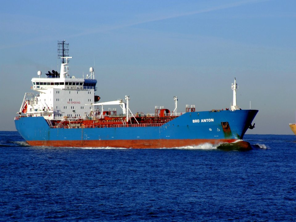 Bro Anton, Port of Rotterdam, Holland, 06JAN2009 pic2