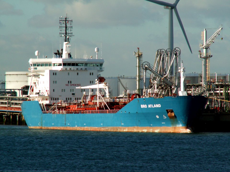Bro Atland IMO 9160932 29-Apr-2006