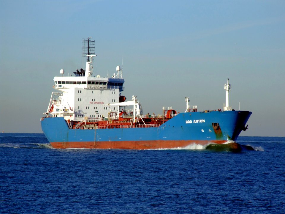 Bro Anton, Port of Rotterdam, Holland, 06JAN2009 pic1