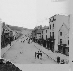 Broad Street, Newtown with Drs. Hall and Purchase in the foreground (1293677)