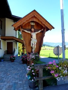 Brixen-im-Thale-Wegkreuz-Friedenshöhe