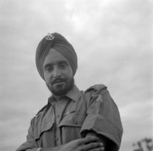 Brits-Indisch militair, Bestanddeelnr 255-6726