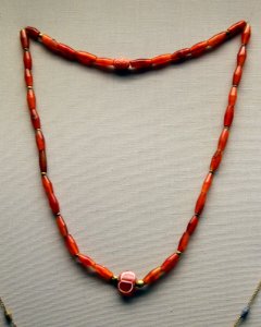 British Museum Middle East 14022019 Gold and carnelian beads 2600-2300 BC Royal cemetery of Ur 3725