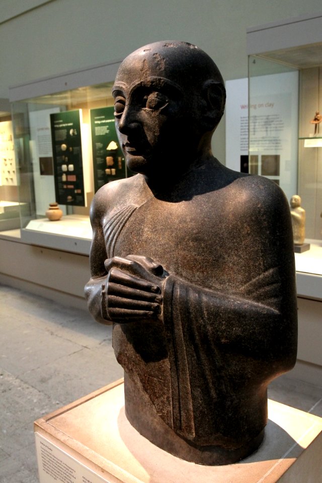 British Museum Middle East 14022019 ME 122910 Statue of Gudea 6 3697
