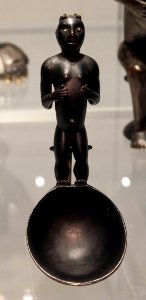 British Museum Room 25 Spoon Female figure Wood Sakalava people Madagascar 17022019 4933